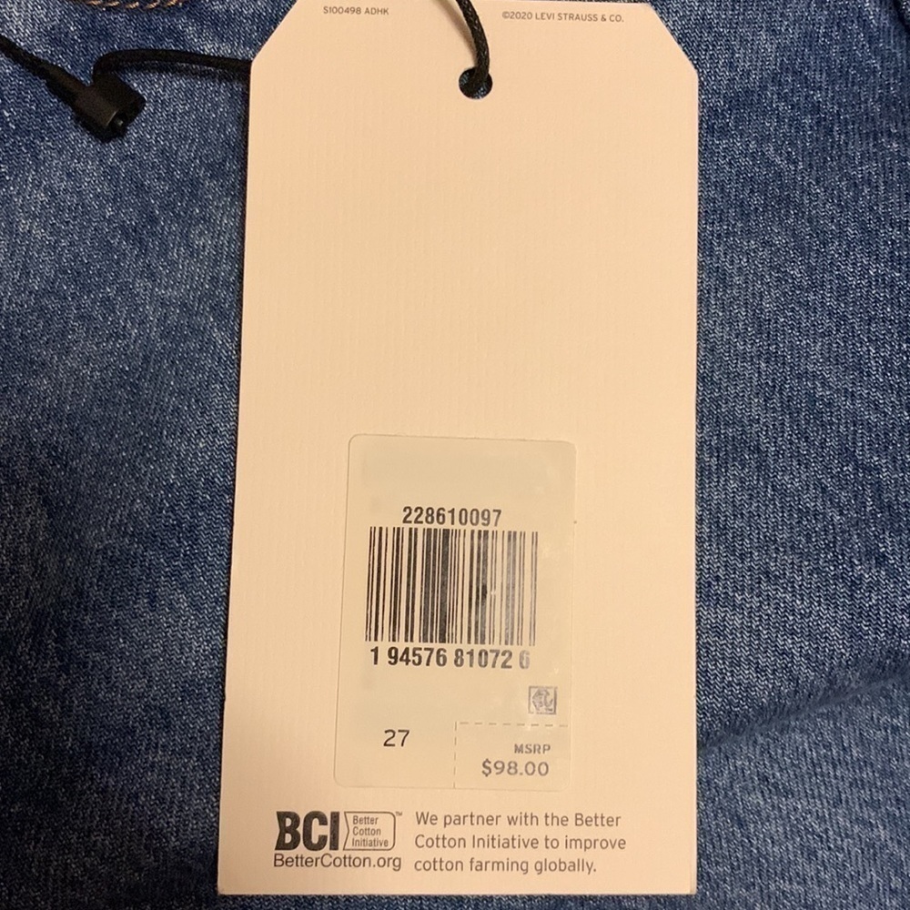 NWT Levis’ Premium Wedgie High Rise Tapered Leg Cotton Jeans, 27 waist - Picture 7 of 10